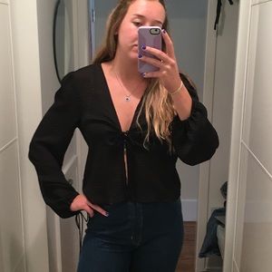 Tie front balloon sleeve blouse